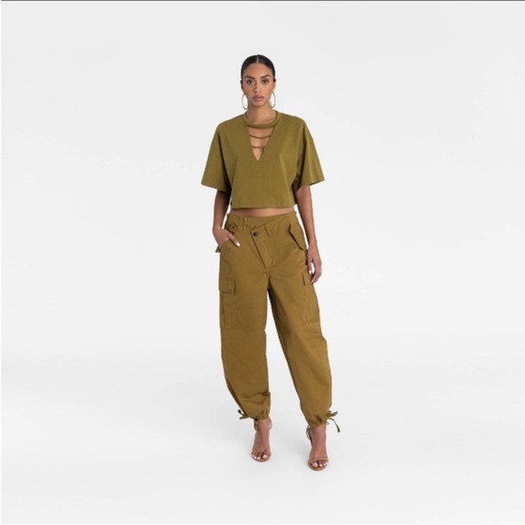 NWT KBB by KAHLANA Women's Mid-Rise Straight Leg 'The Cargo Jogger' - Tan S - Picture 1 of 2